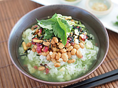 Natto on Rice-with-Green-Tea